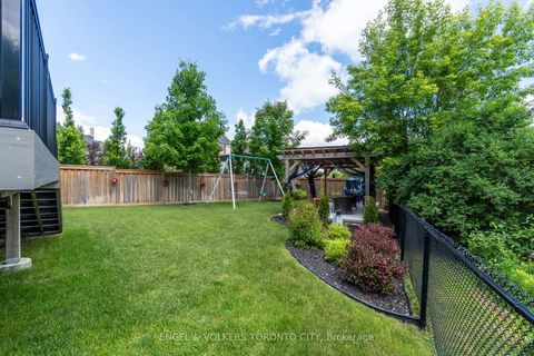 Photo 42 at 20 Parkheights Trail, Nobleton, King