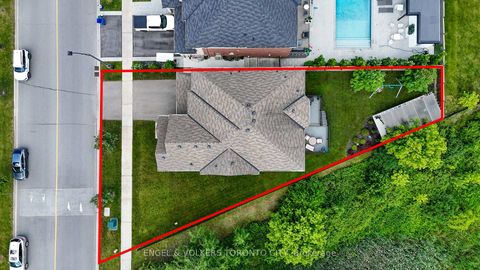 Photo 46 at 20 Parkheights Trail, Nobleton, King