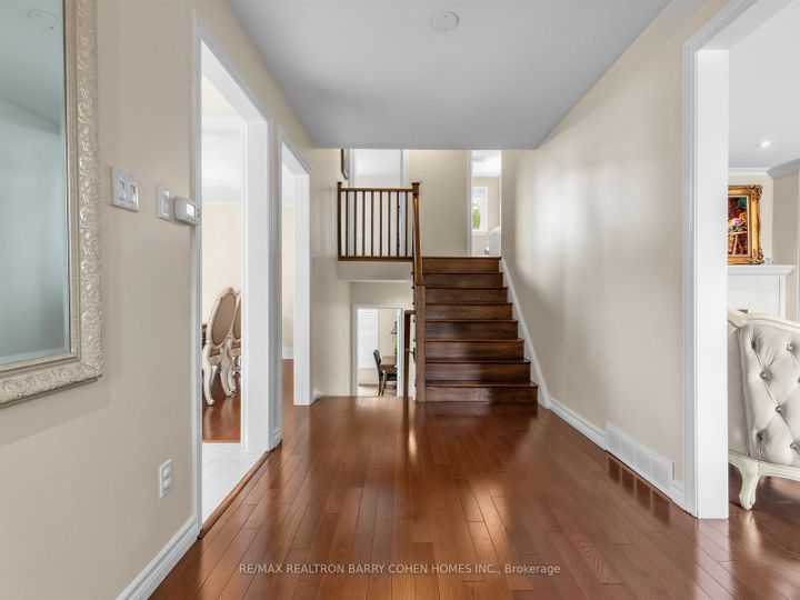 Photo 4 at 8 Boldmere Crescent, Bayview Village, Toronto