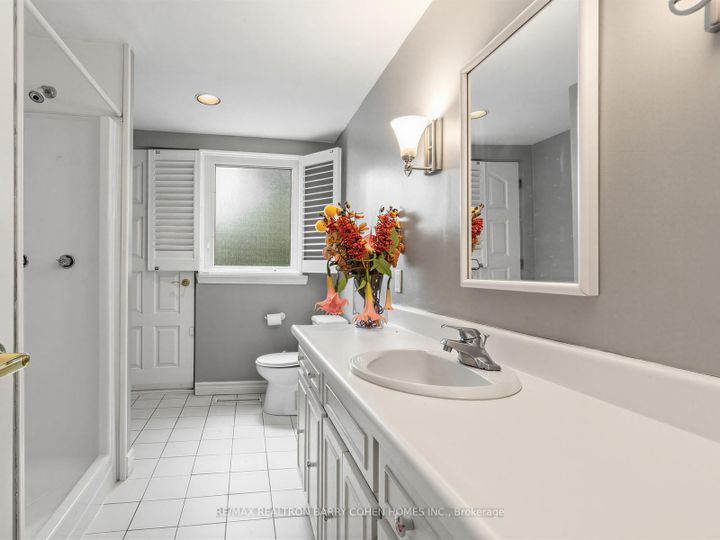 Photo 20 at 8 Boldmere Crescent, Bayview Village, Toronto