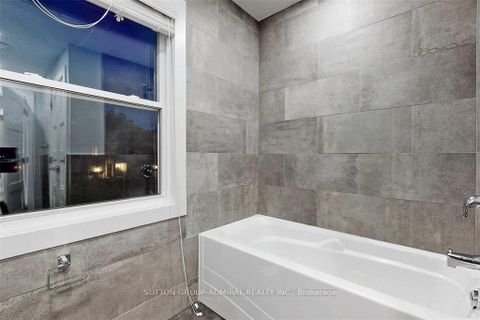 Photo 20 at 5 Donnybrook Lane, Kingsway South, Toronto