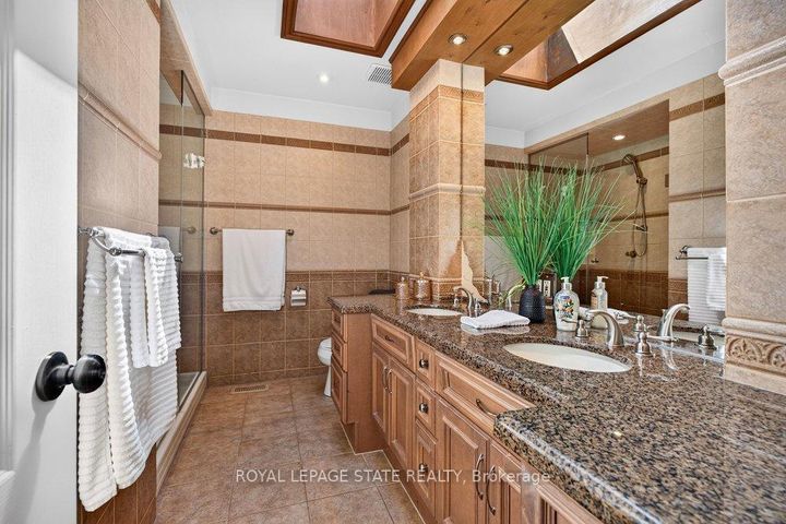 Photo 4 at 102 Birchlawn Drive, Stoney Creek, Hamilton