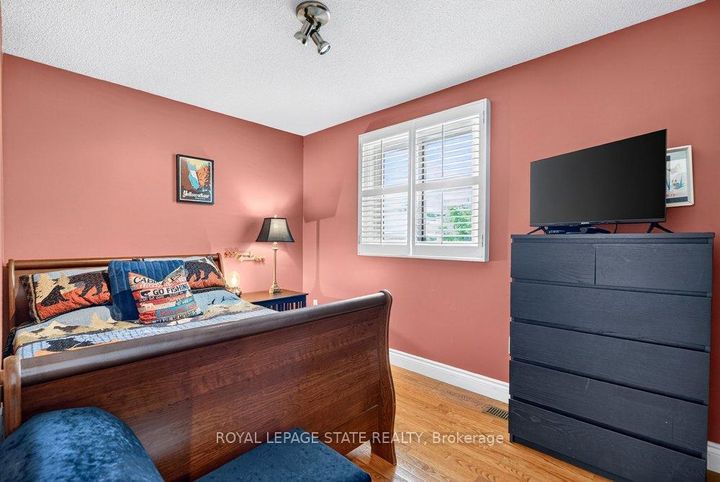 Photo 27 at 102 Birchlawn Drive, Stoney Creek, Hamilton