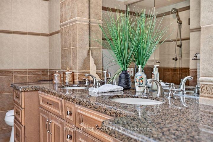 Photo 29 at 102 Birchlawn Drive, Stoney Creek, Hamilton