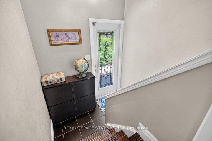 Photo 31 at 102 Birchlawn Drive, Stoney Creek, Hamilton