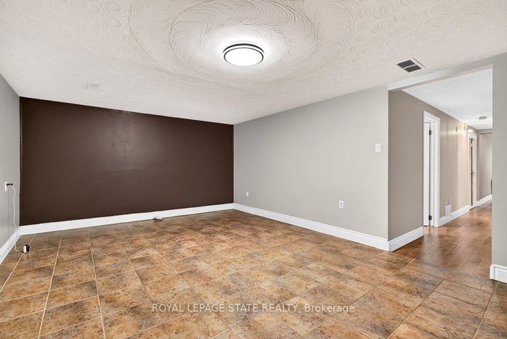 Photo 36 at 102 Birchlawn Drive, Stoney Creek, Hamilton