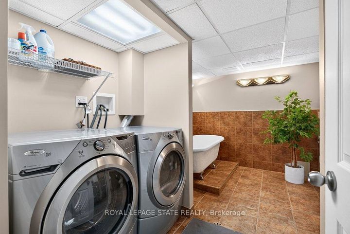Photo 37 at 102 Birchlawn Drive, Stoney Creek, Hamilton