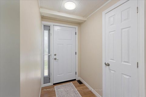 Photo 4 at 120 Roxanna Drive, Sutton & Jackson's Point, Georgina