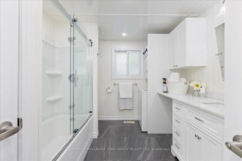 Photo 12 at 120 Roxanna Drive, Sutton & Jackson's Point, Georgina
