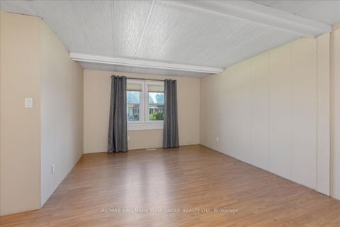 Photo 14 at 120 Roxanna Drive, Sutton & Jackson's Point, Georgina