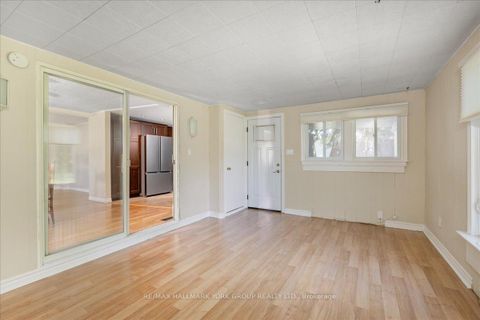 Photo 18 at 120 Roxanna Drive, Sutton & Jackson's Point, Georgina