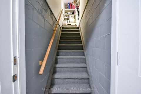 Photo 34 at 140 Wildwood Trail, Ardagh, Barrie