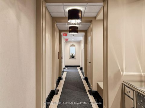 Photo 6 at 704 - 1 Emerald Lane, Yorkhill, Vaughan