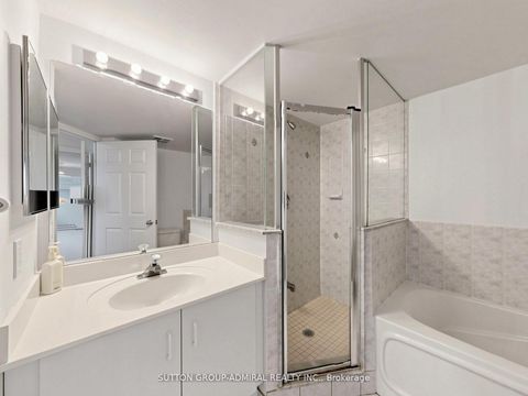 Photo 19 at 704 - 1 Emerald Lane, Yorkhill, Vaughan