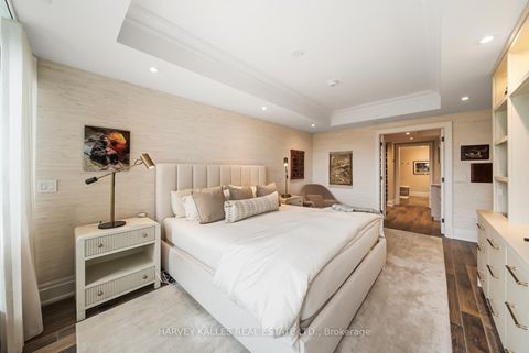 Photo 17 at 701 - 1 Forest Hill Road, Casa Loma, Toronto