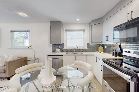 Photo 15 at 59 Machell Avenue, Aurora Village, Aurora
