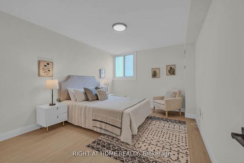 Photo 21 at 609 - 812 Burnhamthorpe Road, Markland Wood, Toronto