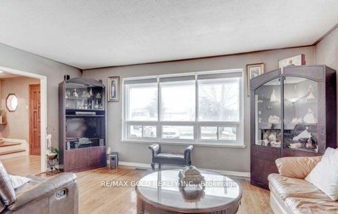 Photo 4 at 6 Monaco Court, Black Creek, Toronto