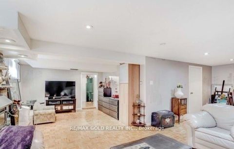 Photo 20 at 6 Monaco Court, Black Creek, Toronto