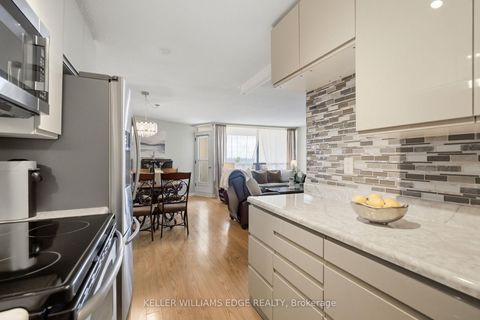 Photo 10 at E37 - 288 Mill Road, Markland Wood, Toronto