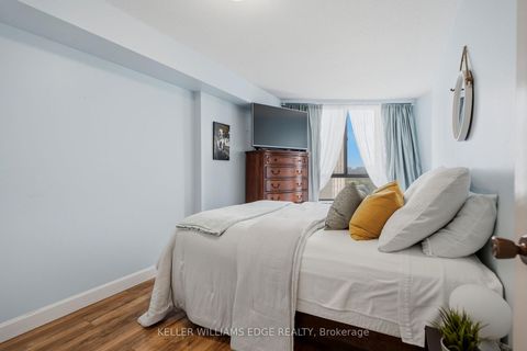 Photo 15 at E37 - 288 Mill Road, Markland Wood, Toronto