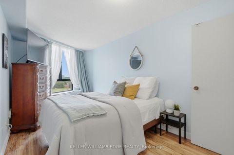 Photo 16 at E37 - 288 Mill Road, Markland Wood, Toronto