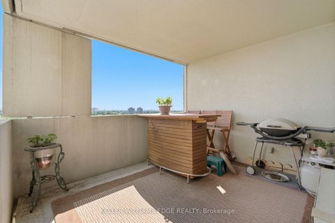 Photo 23 at E37 - 288 Mill Road, Markland Wood, Toronto
