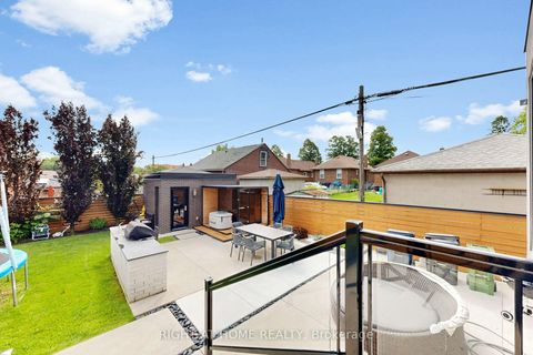 Photo 39 at 2931 Lansdowne Avenue, Glen Park, Toronto