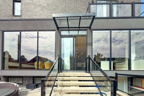 Photo 41 at 2931 Lansdowne Avenue, Glen Park, Toronto