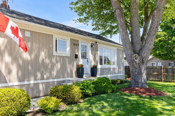 Photo 37 at 869 First Street, Lakeview, Mississauga