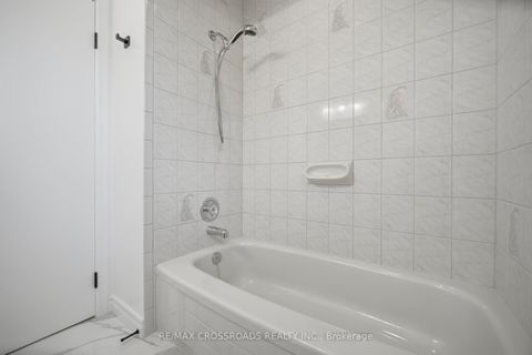 Photo 11 at 19 Portico Drive, Woburn, Toronto