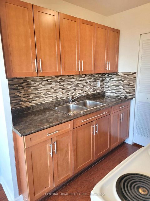 Photo 3 at 504 - 921 Midland Avenue, Eglinton East, Toronto
