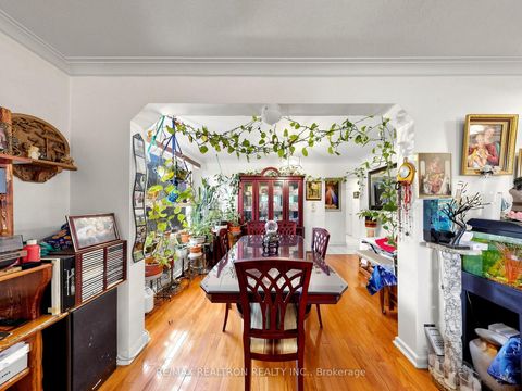 Photo 9 at 9 Clevedon Street E, CFB, Toronto