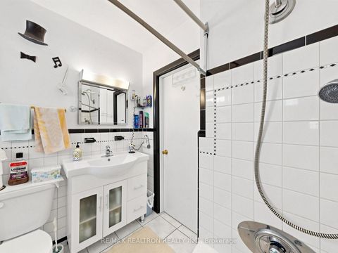 Photo 20 at 9 Clevedon Street E, CFB, Toronto