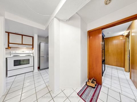 Photo 25 at 9 Clevedon Street E, CFB, Toronto