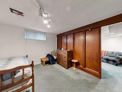 Photo 32 at 9 Clevedon Street E, CFB, Toronto