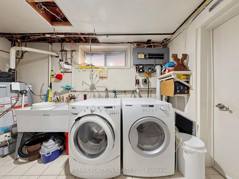 Photo 35 at 9 Clevedon Street E, CFB, Toronto
