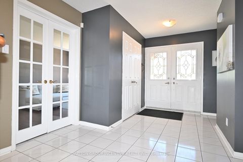 Photo 3 at 98 CARDINAL Street, Cundles East, Barrie