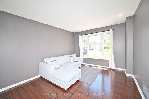 Photo 4 at 98 CARDINAL Street, Cundles East, Barrie