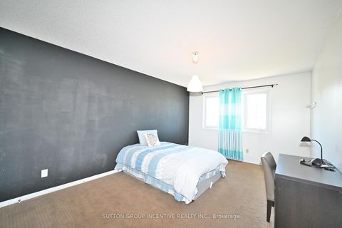 Photo 32 at 98 CARDINAL Street, Cundles East, Barrie
