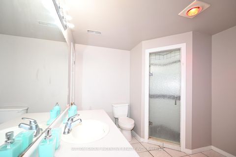 Photo 41 at 98 CARDINAL Street, Cundles East, Barrie
