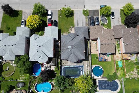 Photo 46 at 98 CARDINAL Street, Cundles East, Barrie