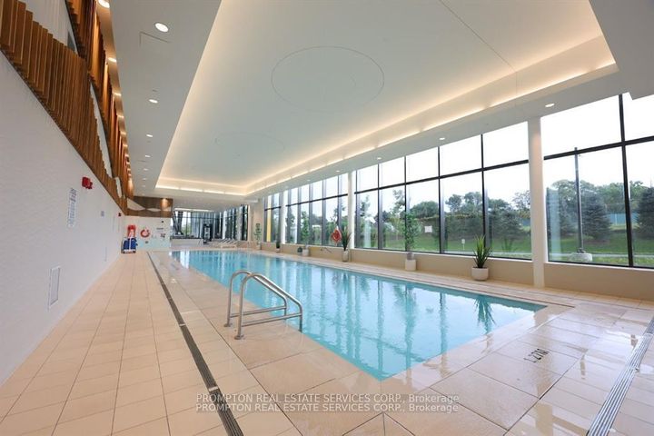Photo 23 at 1710 - 115 McMahon Drive, Bayview Village, Toronto