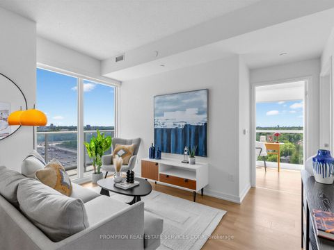 Photo 9 at 1710 - 115 McMahon Drive, Bayview Village, Toronto