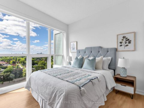Photo 11 at 1710 - 115 McMahon Drive, Bayview Village, Toronto