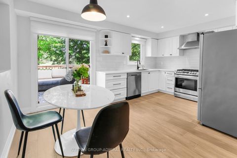 Photo 8 at 253 Charlton Avenue, Brownridge, Vaughan