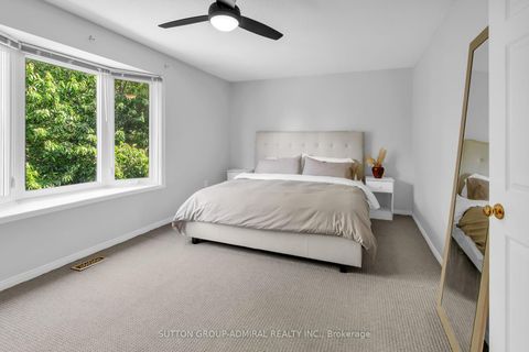 Photo 14 at 253 Charlton Avenue, Brownridge, Vaughan