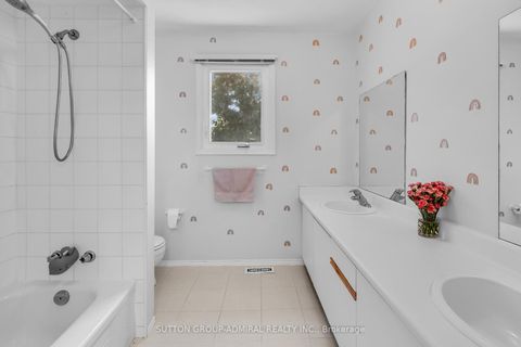 Photo 22 at 253 Charlton Avenue, Brownridge, Vaughan