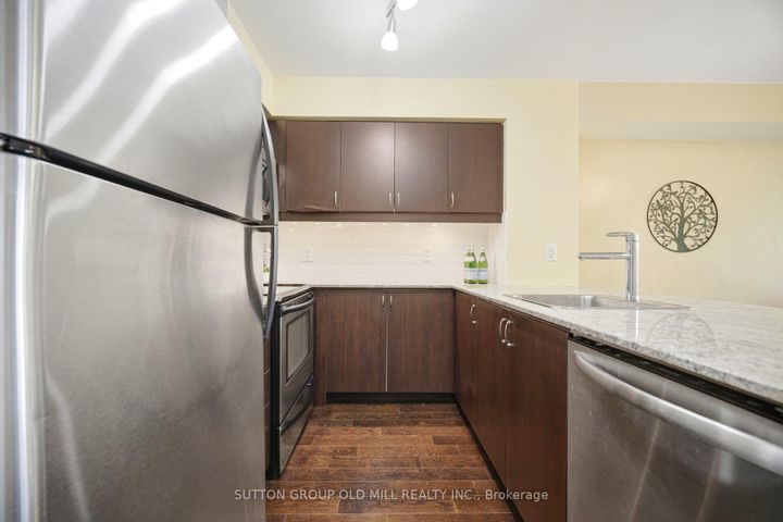 Photo 9 at 311 - 27 Rean Drive, Bayview Village, Toronto