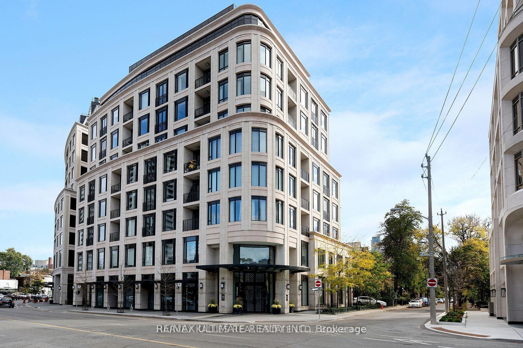 202 - 133 Hazelton Avenue, Annex, Toronto 